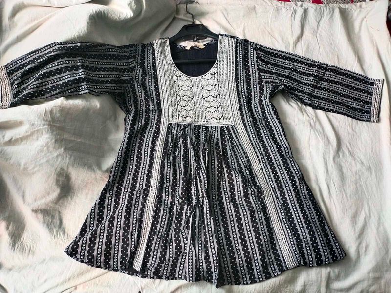 Black And White Short Kurti