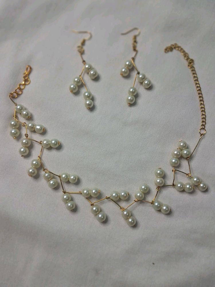 Off White 2 Beads  Necklace