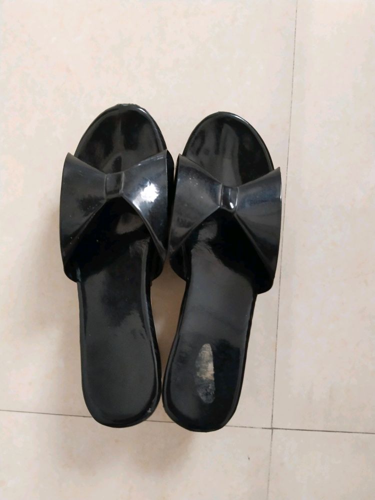 Black Wedges