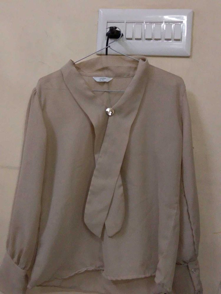 Elegant Tie-Neck Blouse