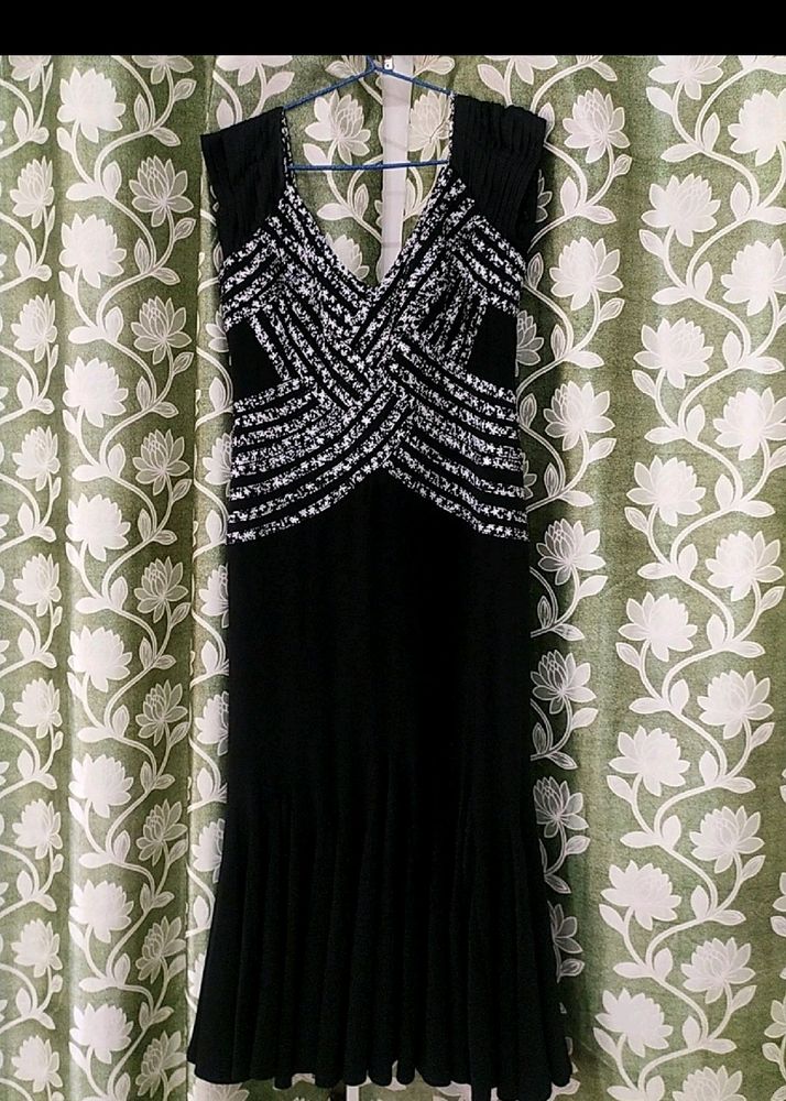 Stretchable Fabric Dress