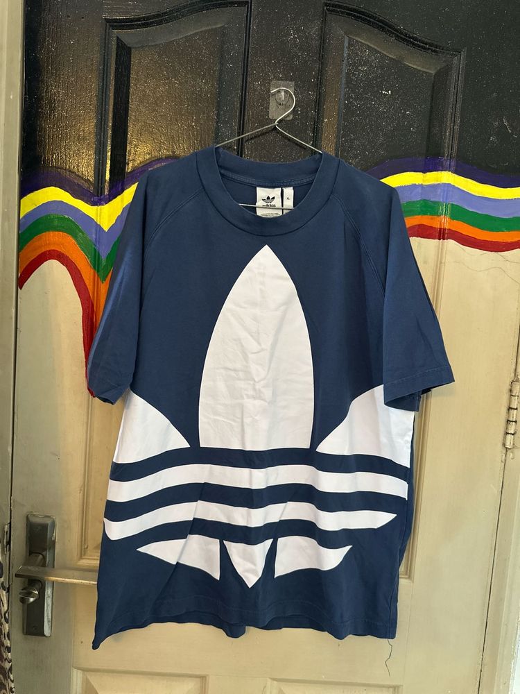 Adidas Blue T-Shirt – Sporty &amp; Stylish
