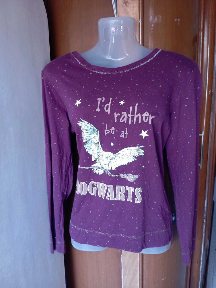 Hogwarts Graphic Tee