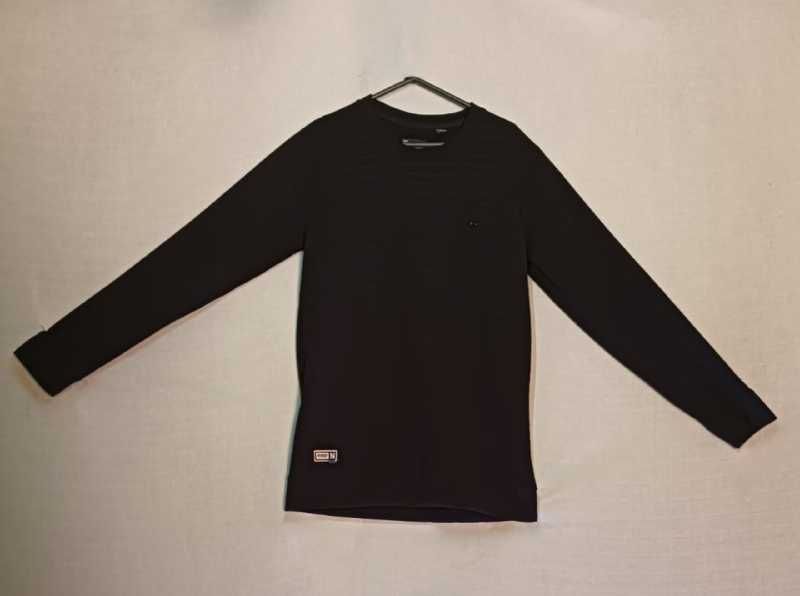Black Long Sleeve T-Shirt