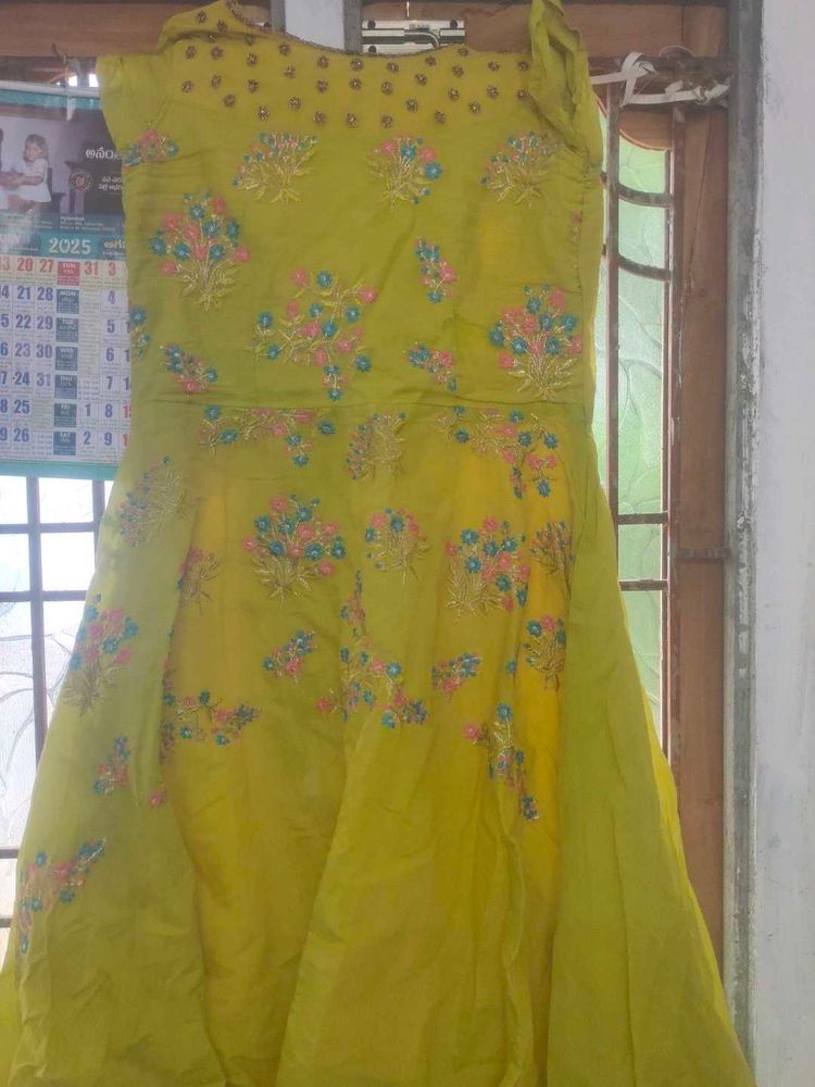 Ethnic Wear Gown