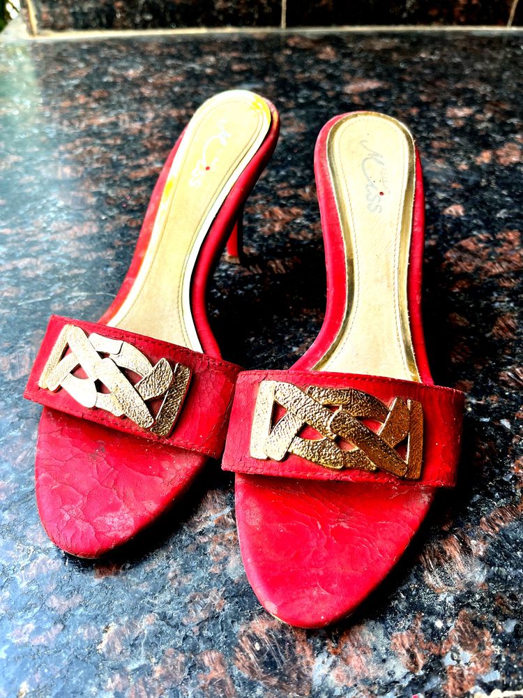 Red Pointed Heels