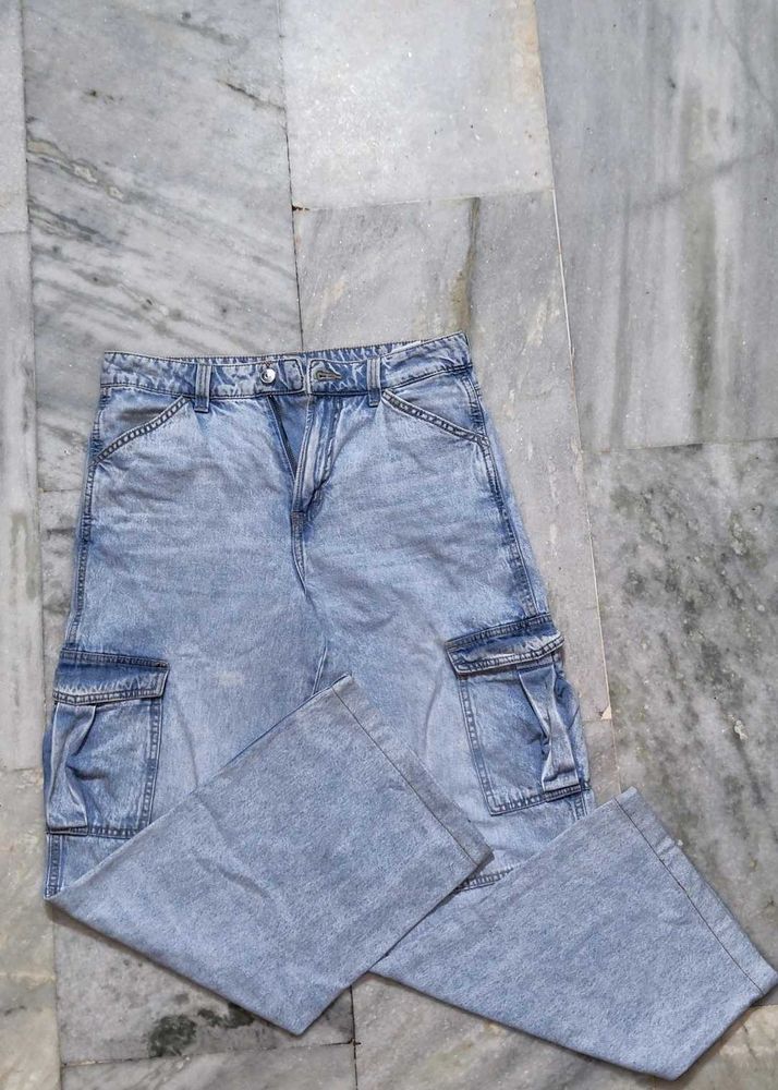 H&amp;M Acid Wash Cargo Jeans