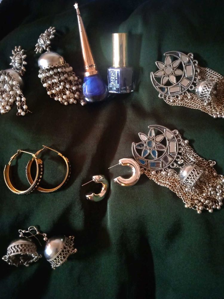 8 Item Earings