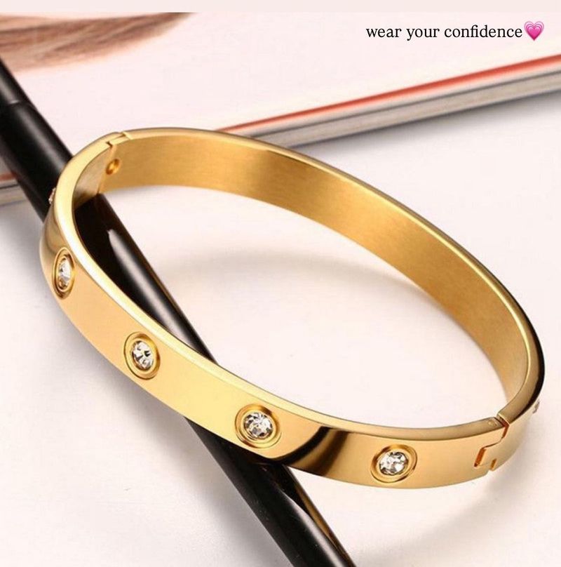 Sale!! Gold plated Cartier Braclet 💗💗