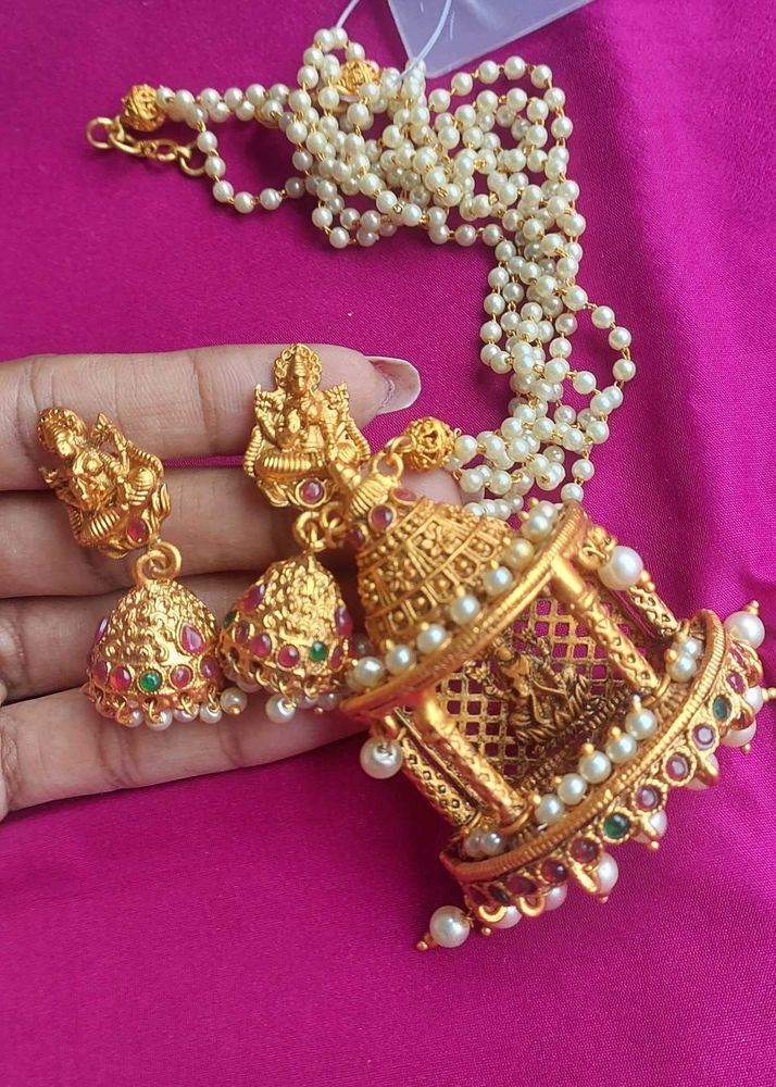 Fancy Temple Jewellery + Earring