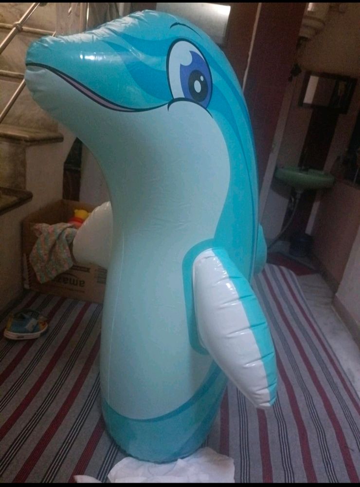 Dolfin Toy