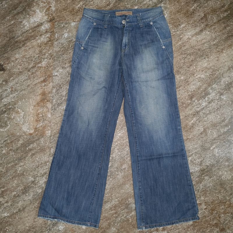 Omphalos Flared Jeans