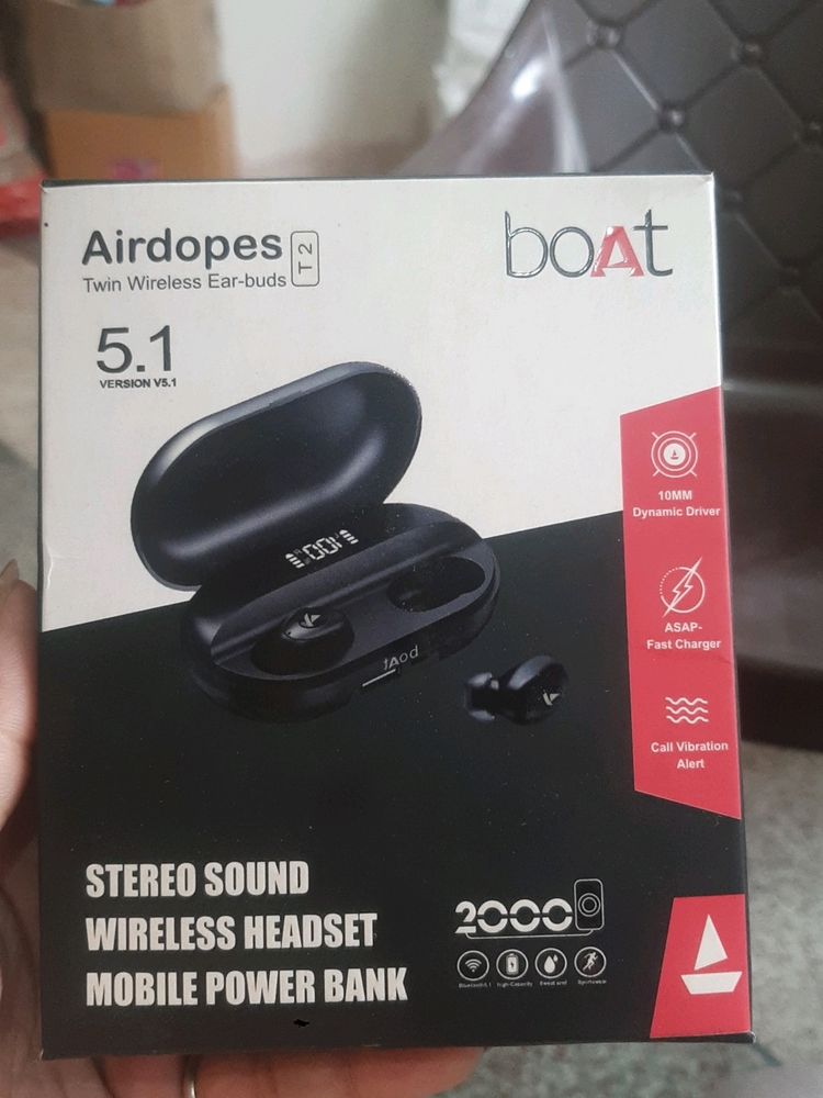 Boat Twin Wireless Ear-buds