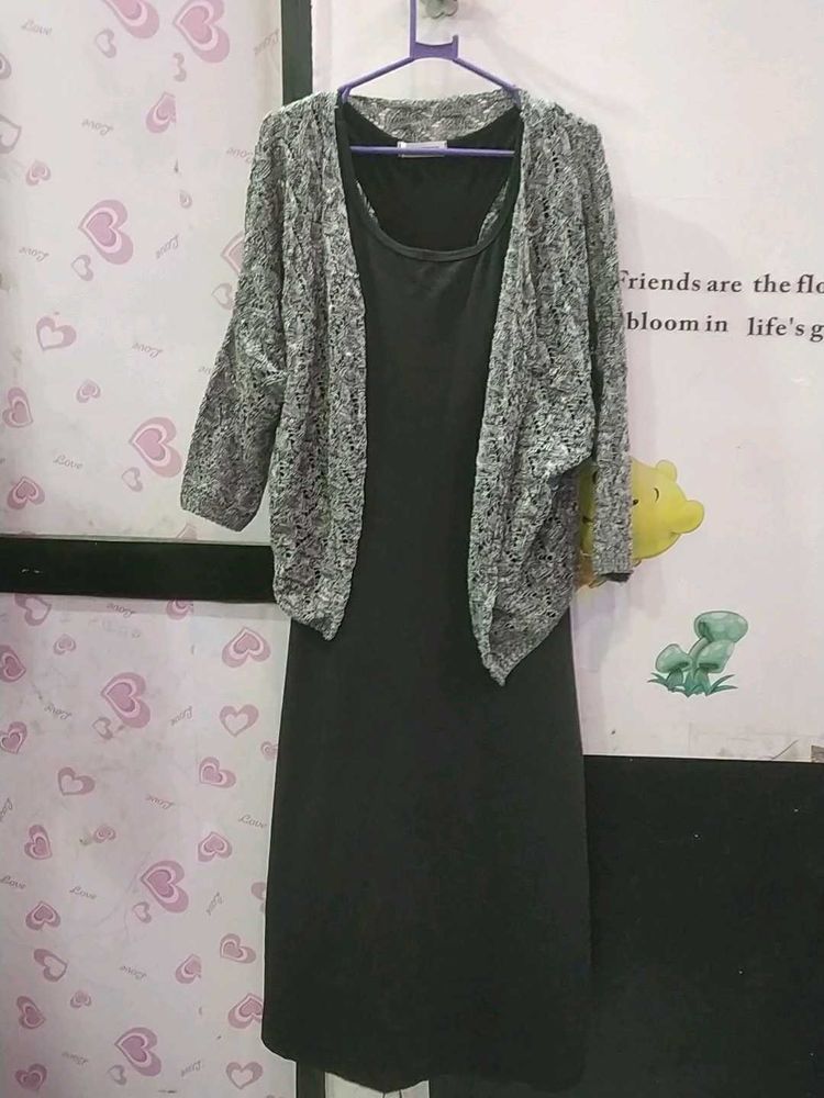 Sleeveless Black Dress