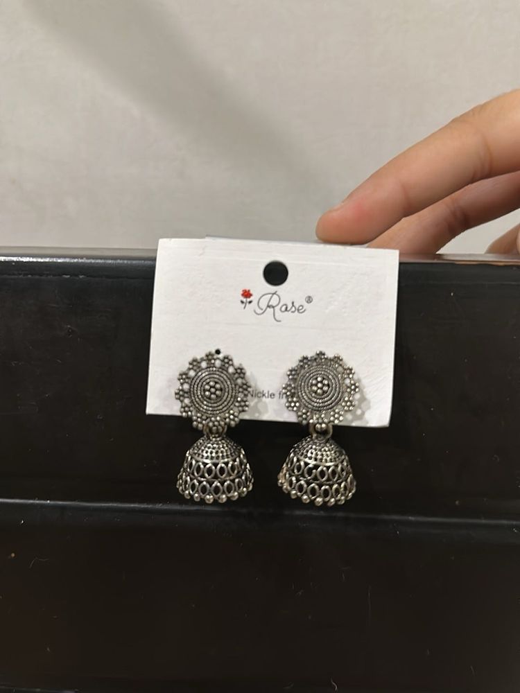 Silver Jhumka Earrings
