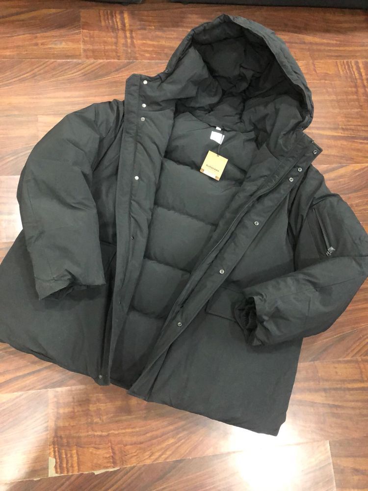 Brand New Burberry Puffer Jacket XXL