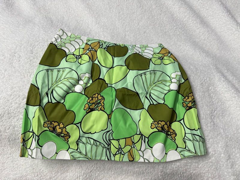 Mini Printed Skirt Size L Urbanic