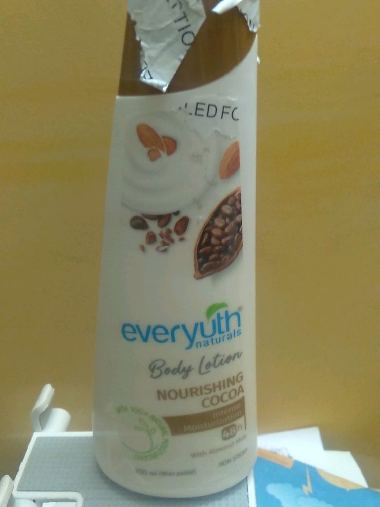 Everyuth Naturals Body Lotion COCOA
