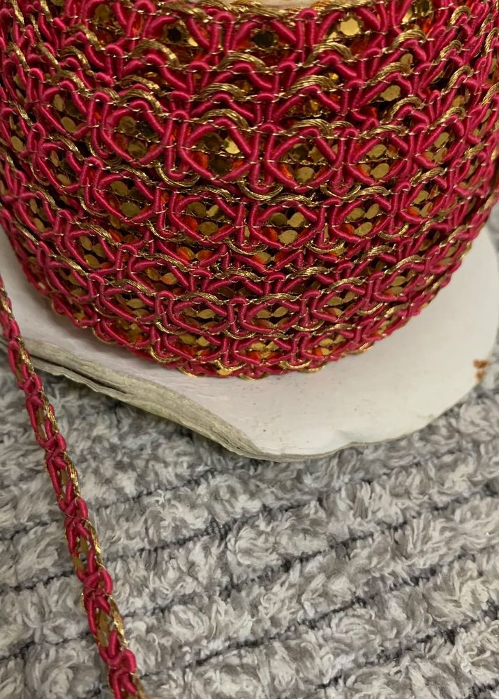 50% Clearance Sale Pink Thin Lace Border