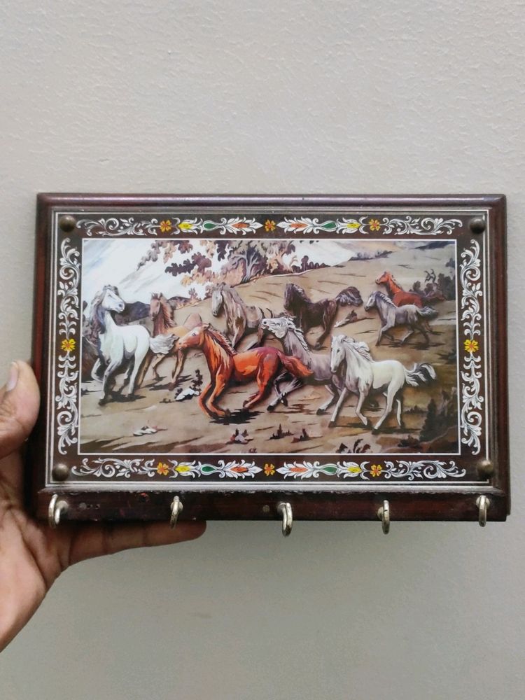 Key Stand With Beautiful Painting Of Horses
