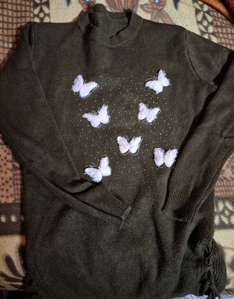 Butterfly Applique Knit Top