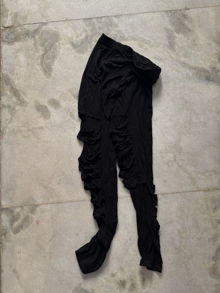 Ruffled Black Leggings