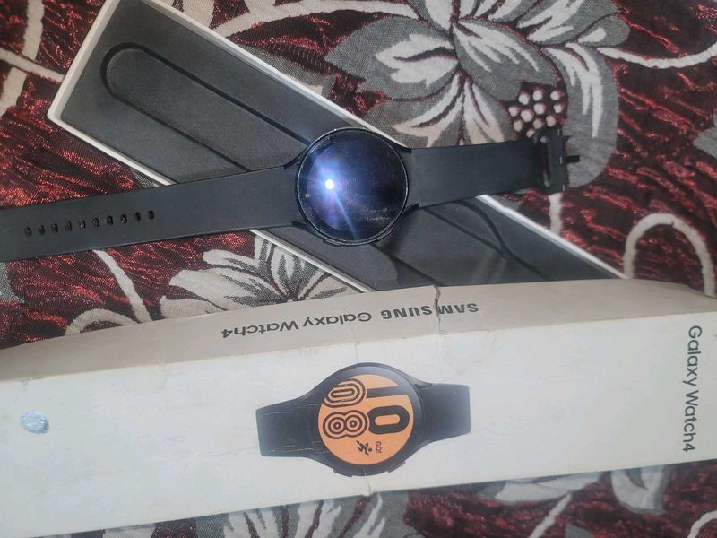 OG Samsung Smart Watch 4
