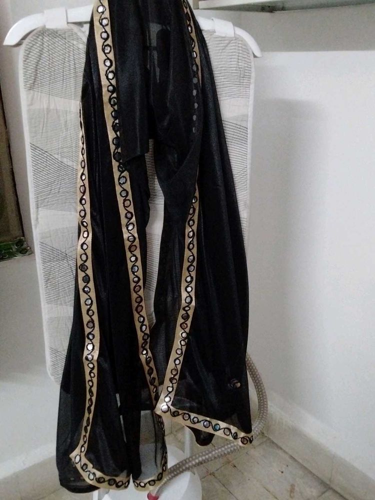 Black Mirror Work Dupatta