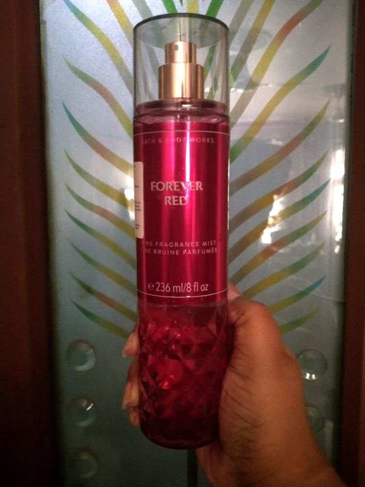 RESERVED Bath &amp; Body Works Forever Red