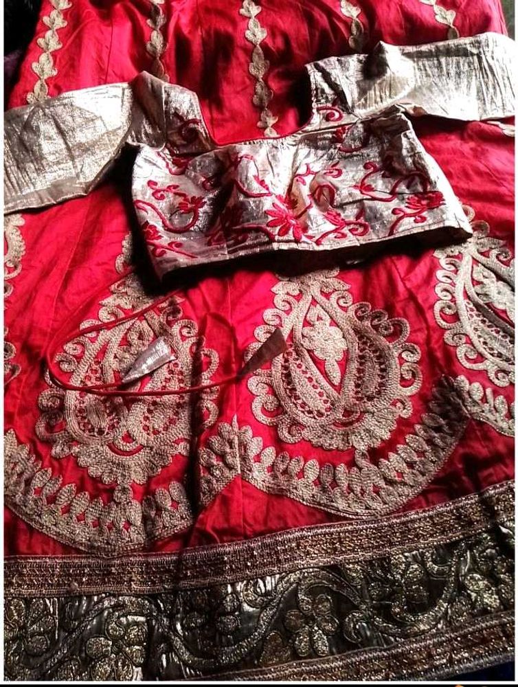 Beautiful Red Lehenga Choli...❤️