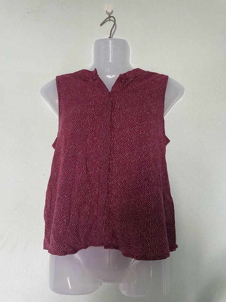 Sleeveless Blouse