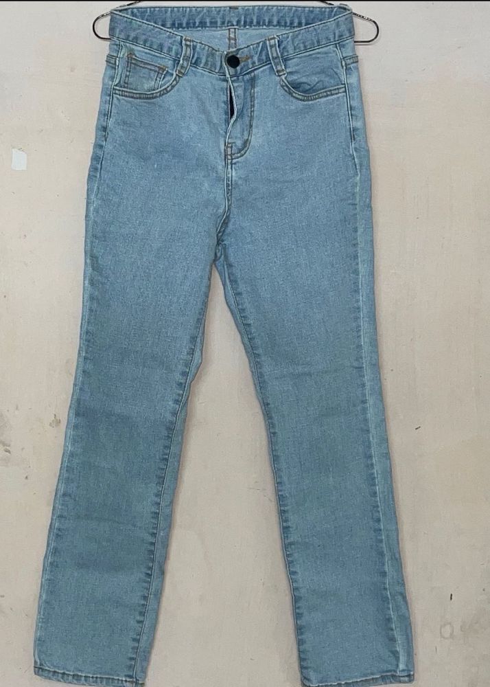 slim fit jeans