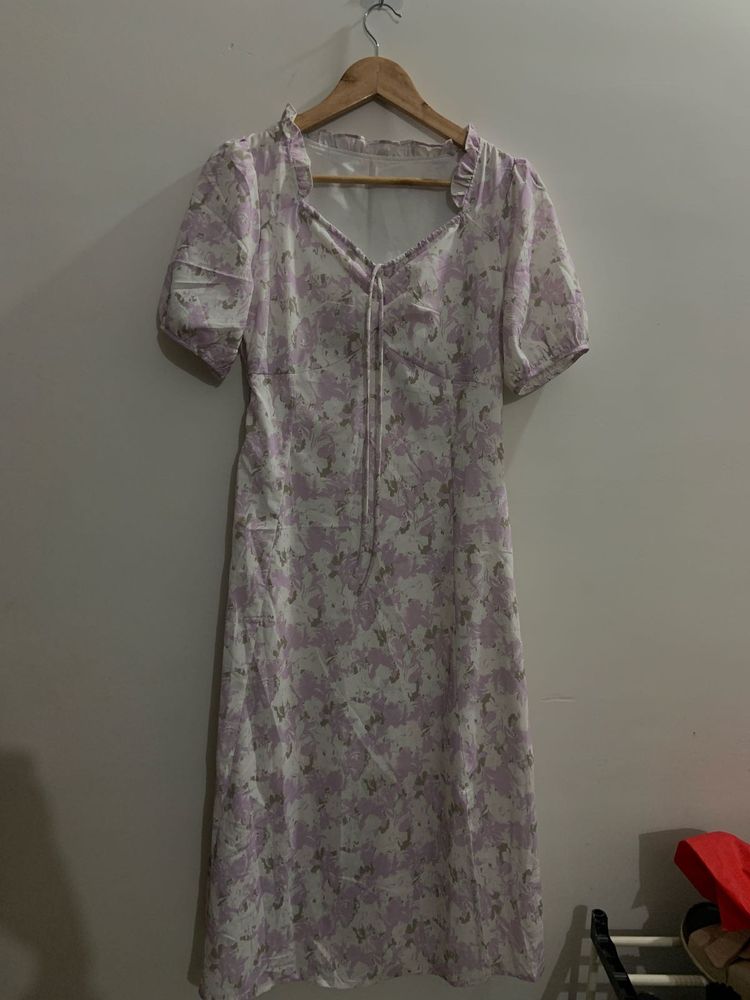 Sale‼️Floral Print Midi Dress