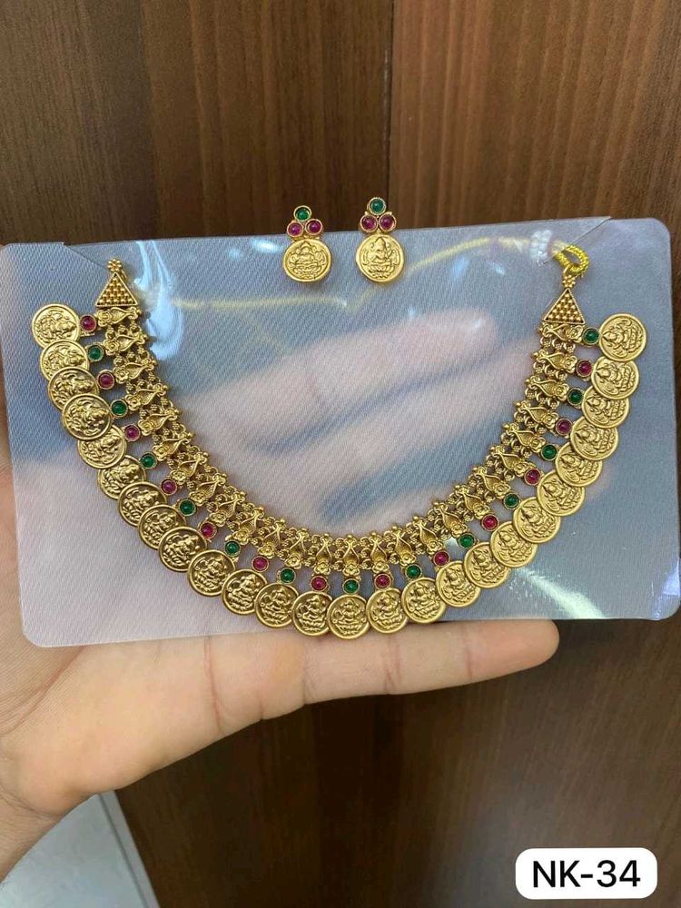 Coin Necklace Set