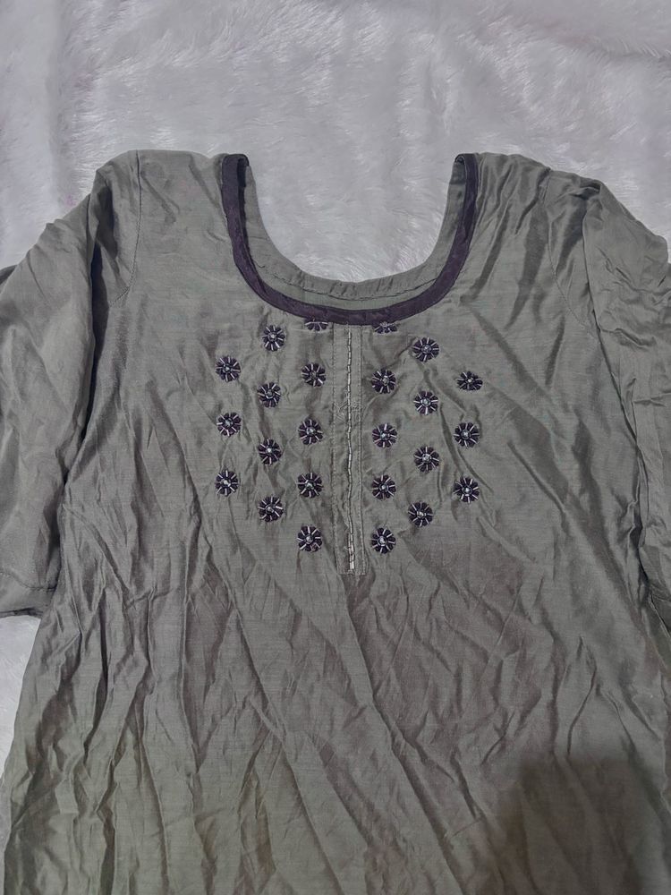 Heavy Work Kurti!