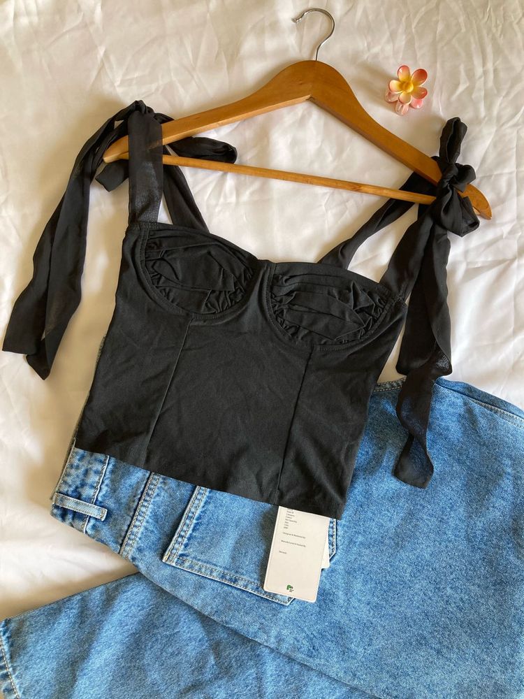 Newme Black Tie Up Top
