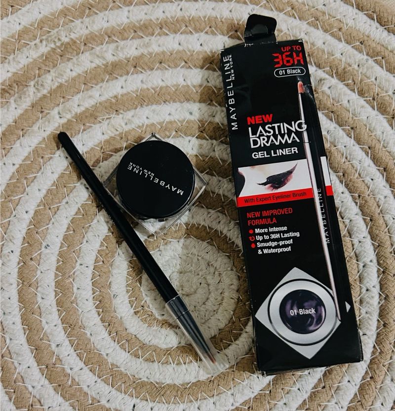 Maybelline Long Lasting Drama Gel Liner