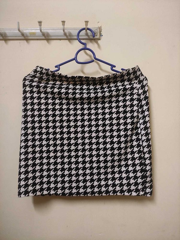 mini skirt