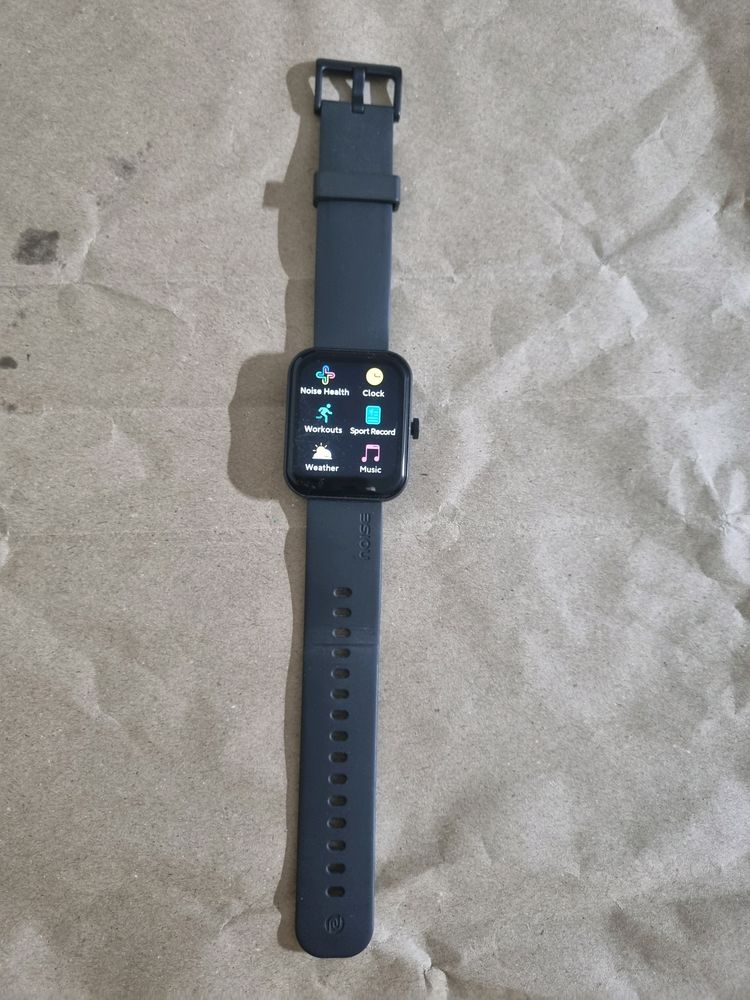 Noise Colorfit Pulse Grand Smartwatch