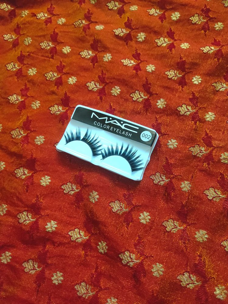 EYELASH
