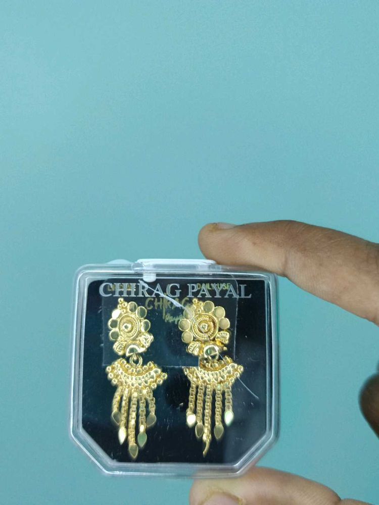 Premium  Gold Finishing Errings
