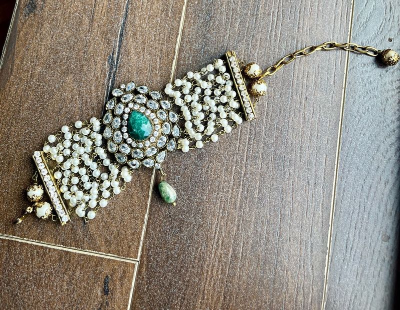 Emerald Pearl Bridal Bracelet