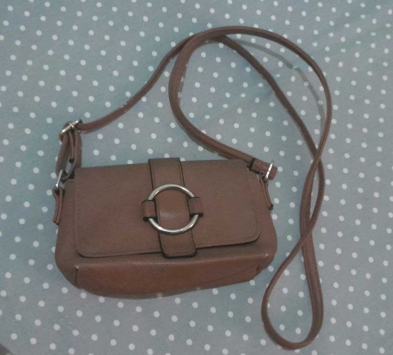 Leather sling bag