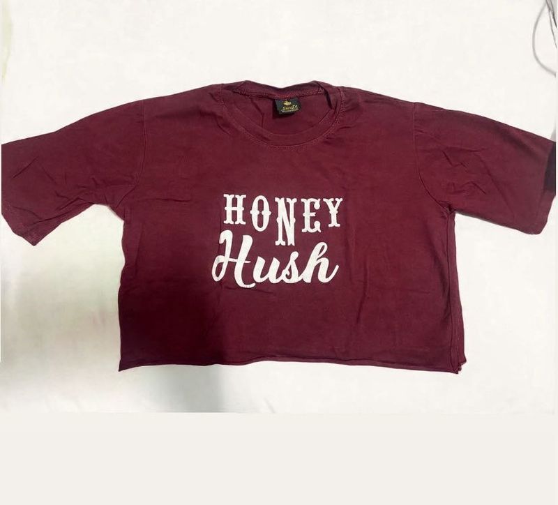 Maroon 'Honey Hush' Graphic Tee Cropped