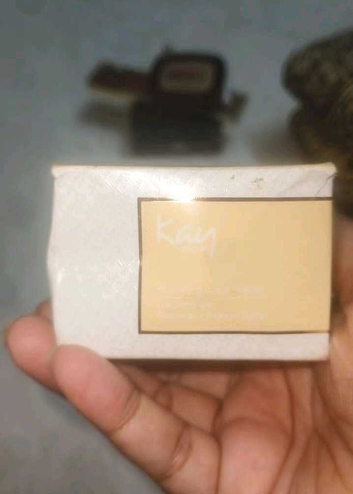 Kay Beauty - Loose Setting Powder