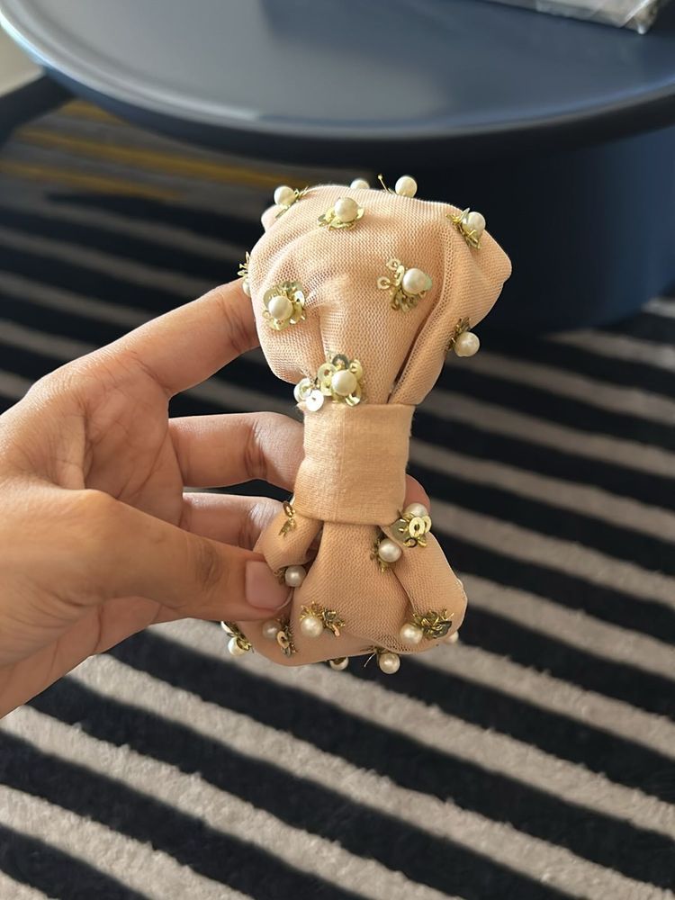 BLUSH PINK STUDDED BOW HAIRBAND
