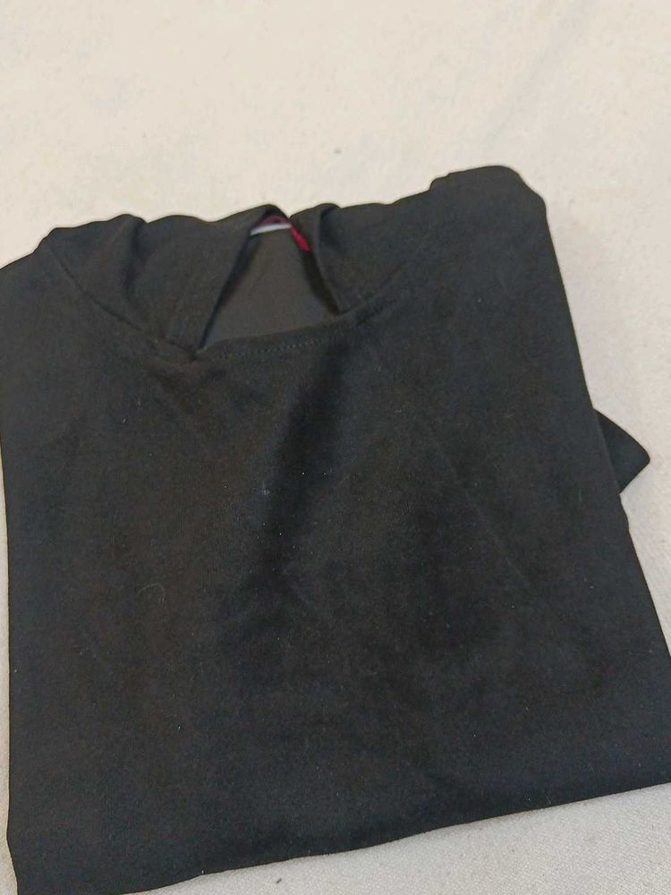 Black T-Shirt hoodie