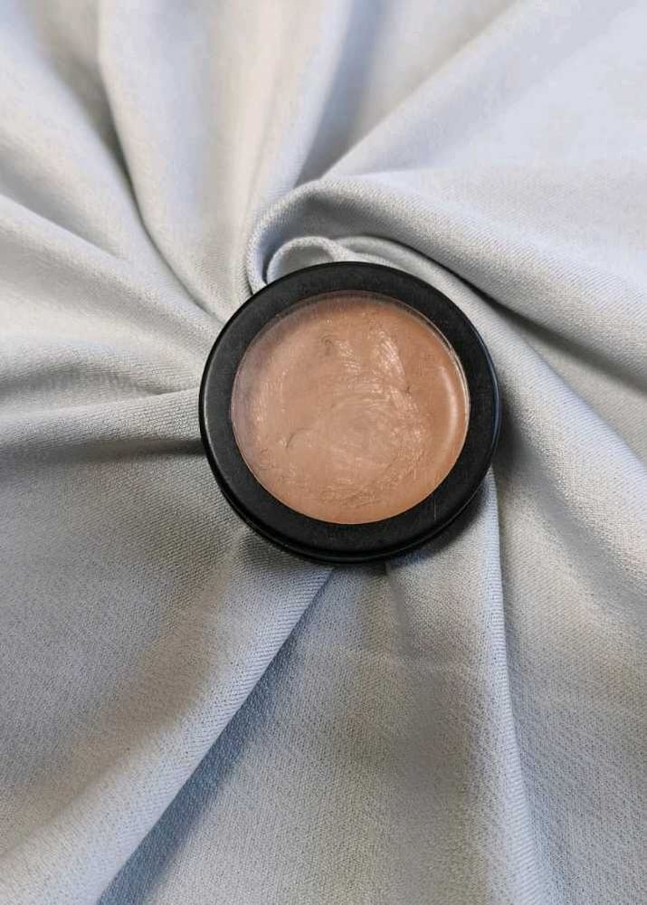 Concealer