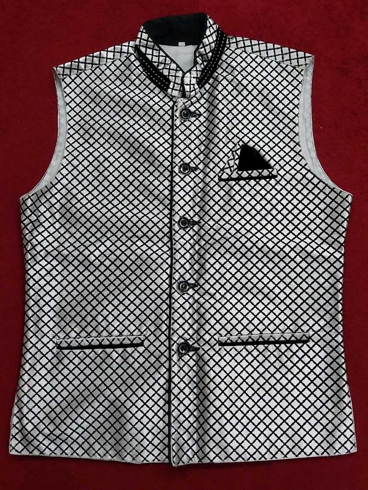 Stylish Black &amp; White Modi Jacket