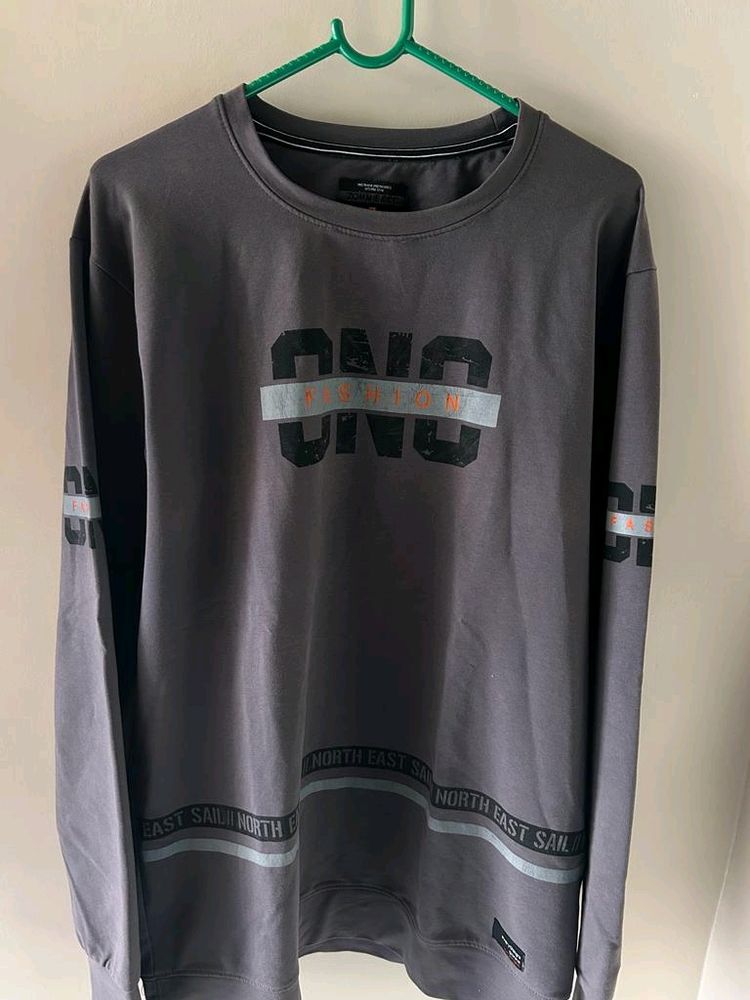 Zommie &amp; Co. Dark Grey Sweatshirt.